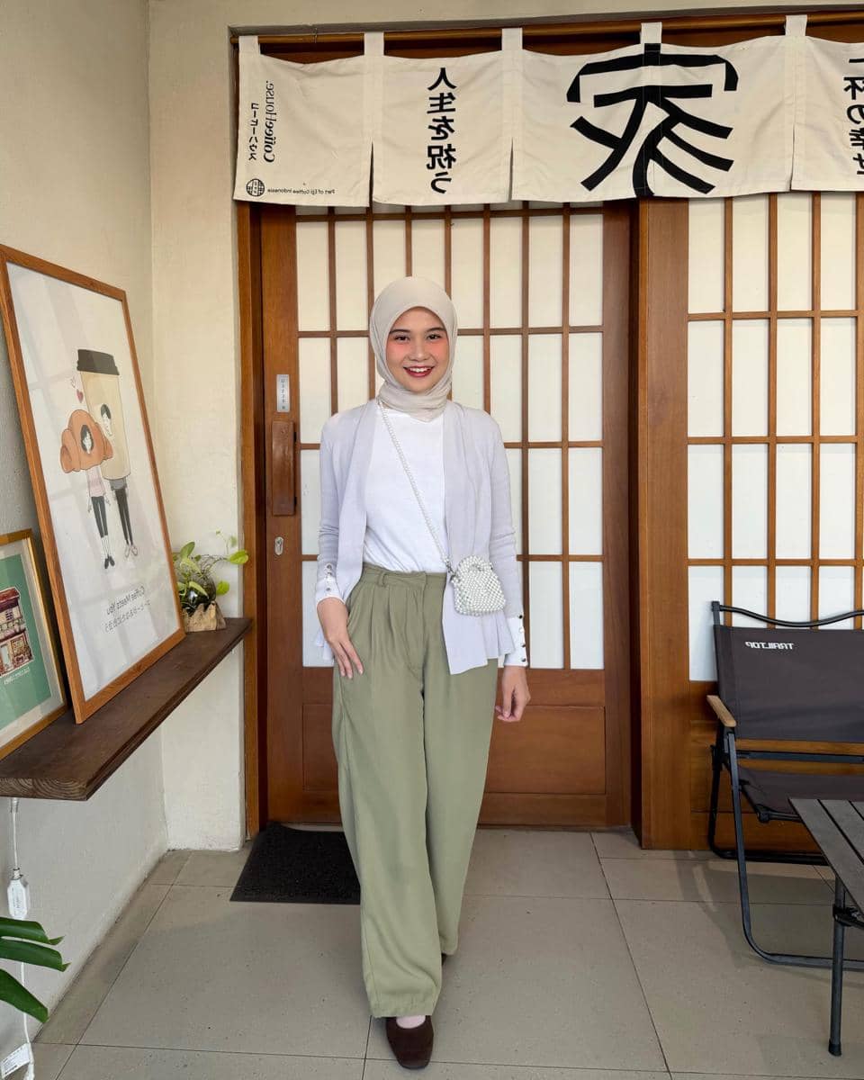 padu padan hijab minimalis