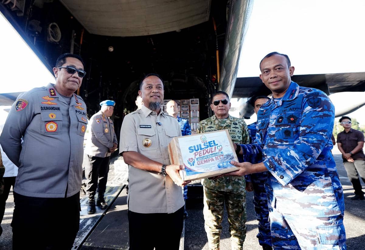 30 Ton Bantuan dari Sulsel Dikirim untuk Korban Gempa NTT