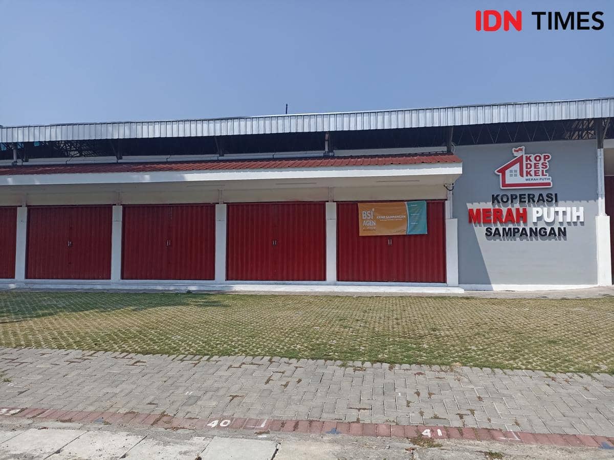 Kondisi KKMP Sampangan di Semarang yang berhenti beroperasi setelah perintah pengosongan barang dari TNI.