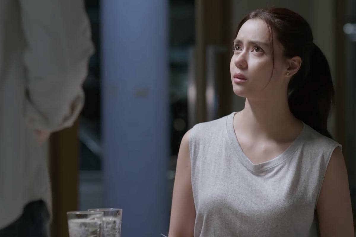 Cuplikan adegan dari drama Thailand Brothers produksi Ch3 Thailand dalam materi serial tersebut.