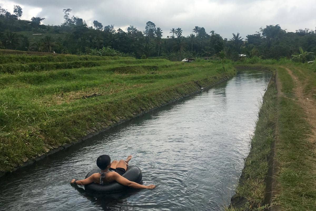 river tubing di Bendungan Yeh Aya Hulu (dok.pribadi/Natalia Indah)