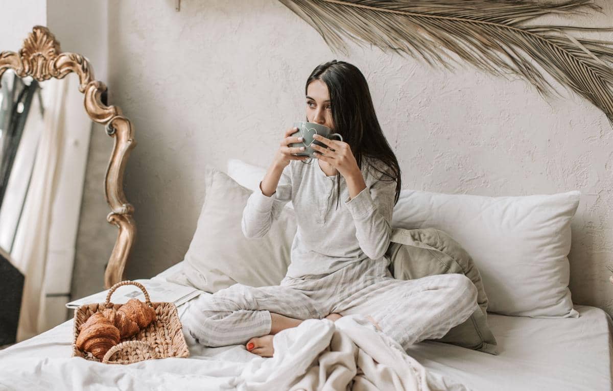 5 Ide Aktivitas Sederhana sambil Menikmati Kopi di Rumah