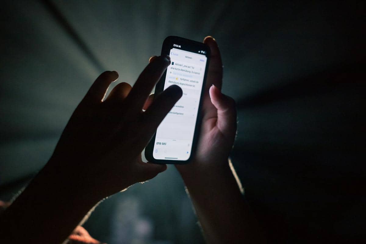 kenapa balasan chat singkat bikin kepikiran