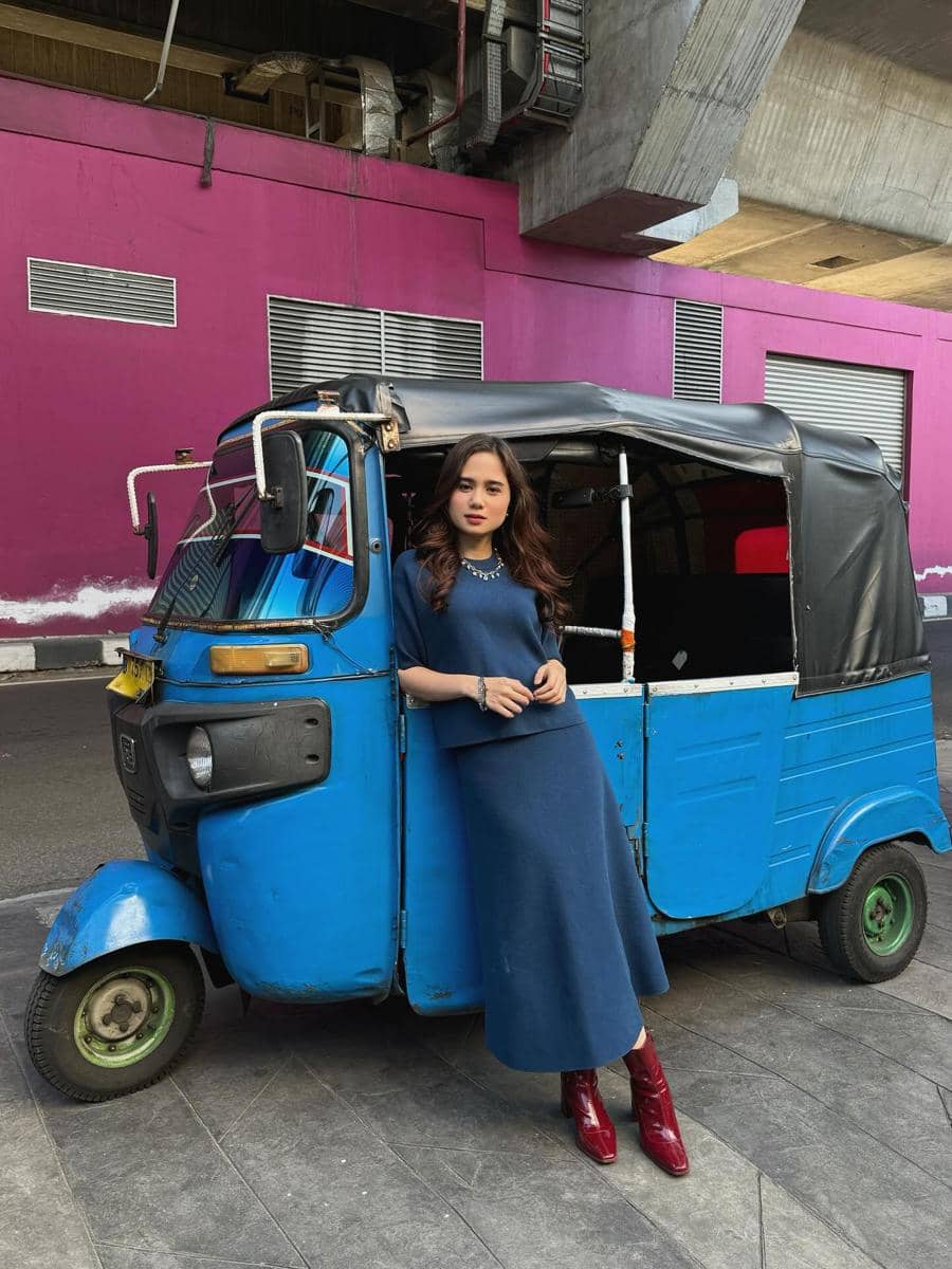 11 Mix and Match Midi Skirt ala Tissa Biani, Flawless!