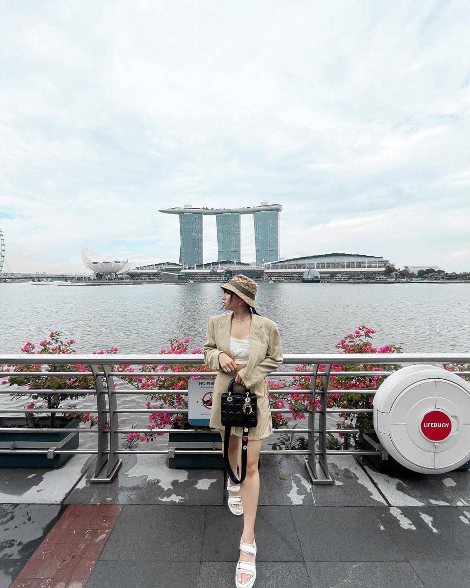 Potret Stella Ou Yang, sosok yang dicantumkan dalam keterangan unggahan dari akun Instagram @stellaouyang.