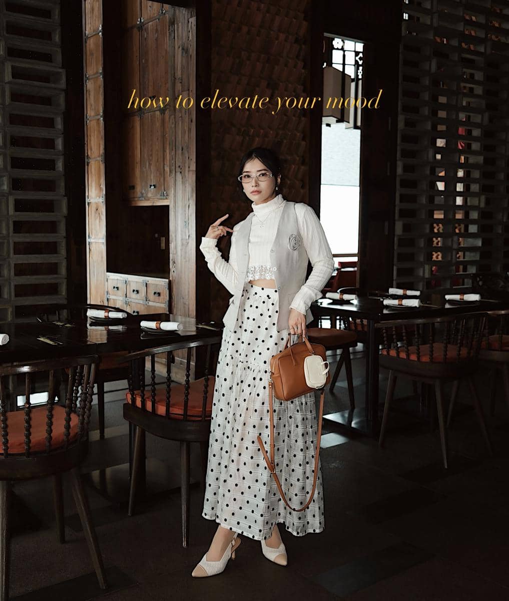 Potret Stella Ou Yang yang dikreditkan dari akun Instagram @stellaouyang dalam unggahan media sosial.