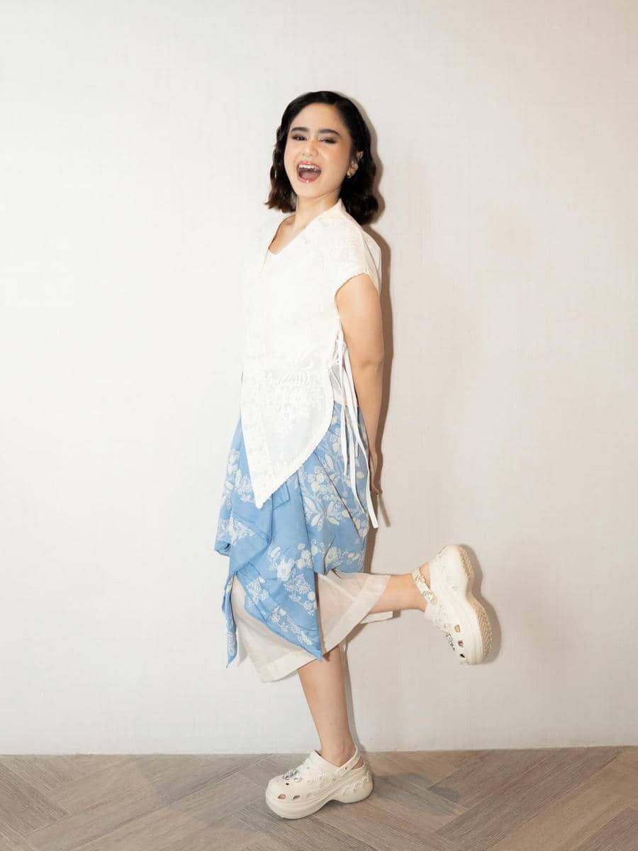 11 Mix and Match Midi Skirt ala Tissa Biani, Flawless!