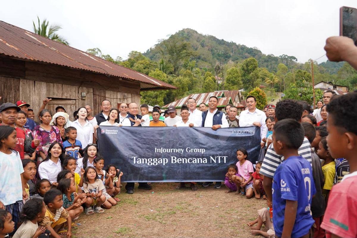 InJourney Group Salurkan Bantuan untuk Masyarakat Terdampak di NTT