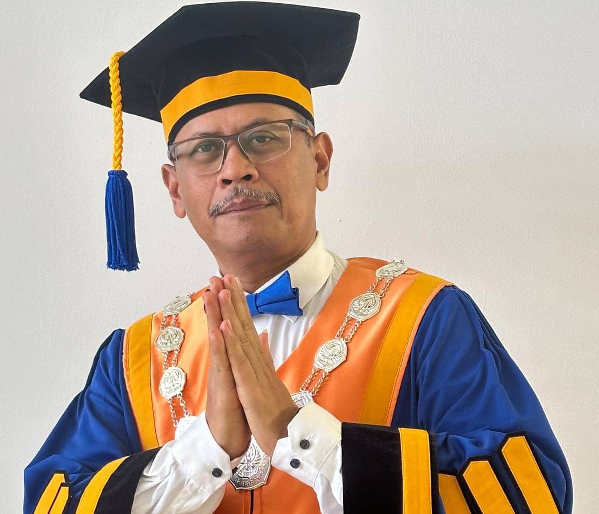 Dekan FISIP Undip Teguh Yuwono Resmi Jadi Guru Besar, Ini Kiprahnya