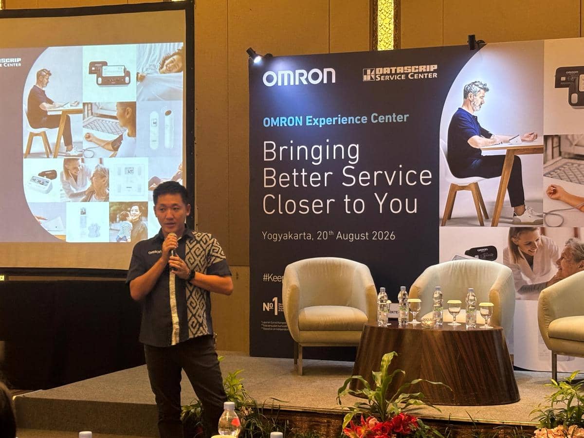 Direktur OMRON Healthcare Indonesia, Tomoaki Watanabe. (IDN Times/Herlambang Jati Kusumo)