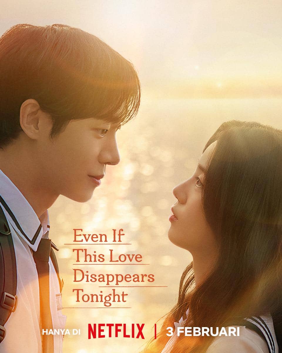Poster film Even If This Love Disappears Tonight dengan judul berwarna putih di atas latar bernuansa biru gelap.