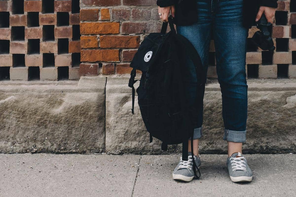 ilustrasi tas ransel