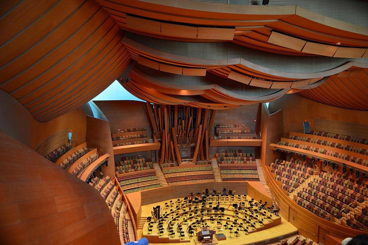 struktur interior Walt Disney Concert Hall