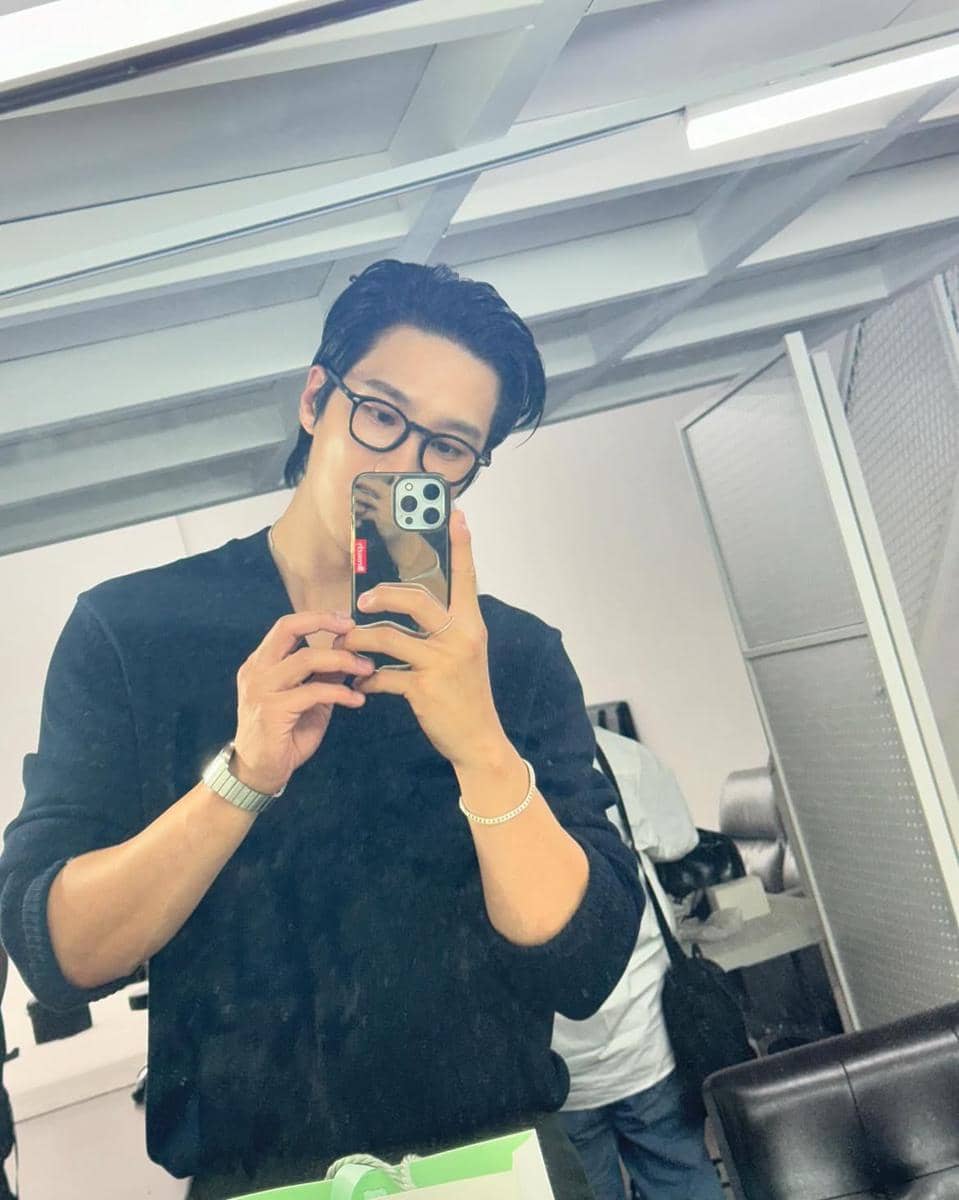 gaya rambut Ahn Bo Hyun yang bisa jadi referensi cowok