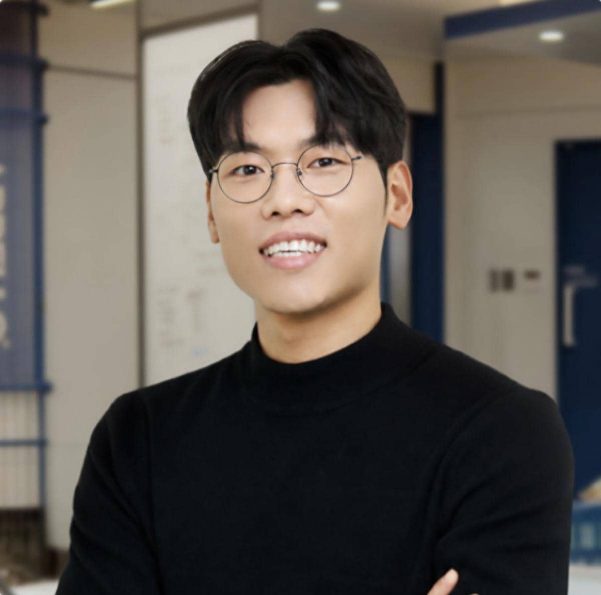 Nam Hyeon Woo di My Bias, My Boss