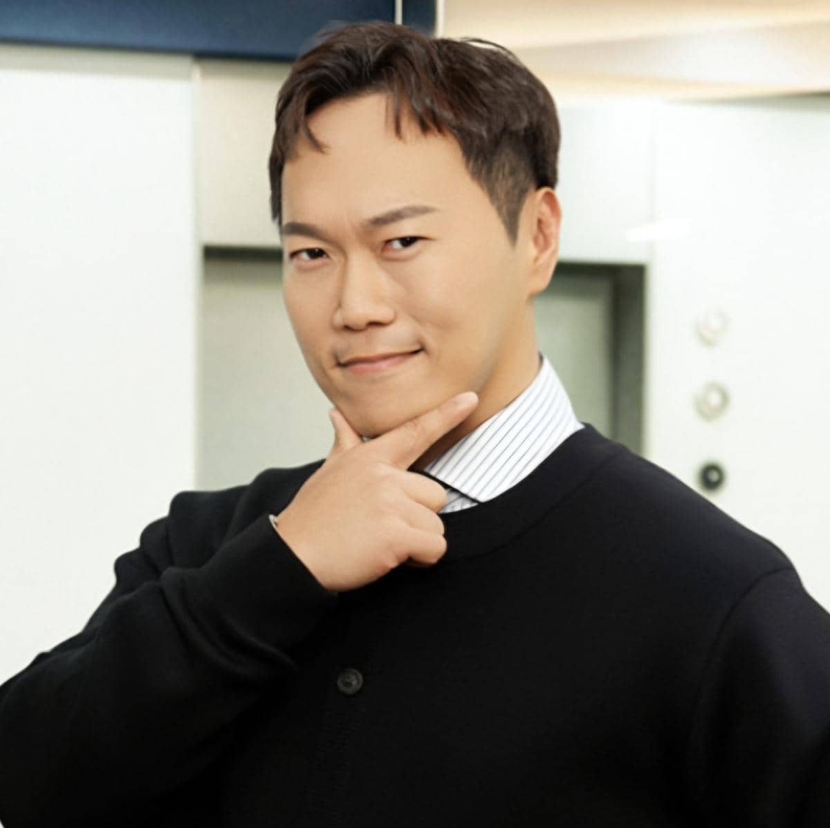 Song Jin Woo di My Bias, My Boss