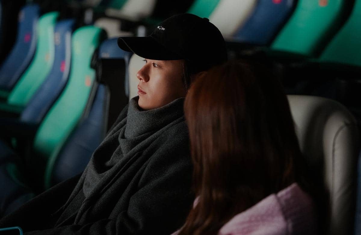 Potongan adegan dari drama Korea My Bias, My Boss yang dibagikan melalui akun Instagram resmi tvN Drama.