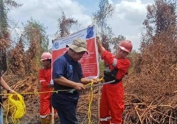 Lahan konsesi milik PT Bintang Harapan Palma (BHP) dipasangi garis pengawas