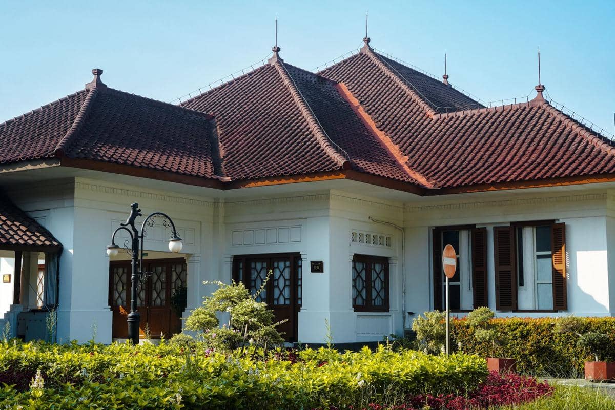 Rumah dengan banyak bukaan