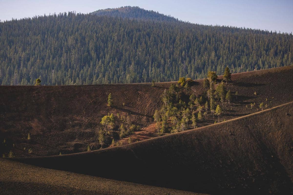 ilustrasi Newberry National Volcanic Monument