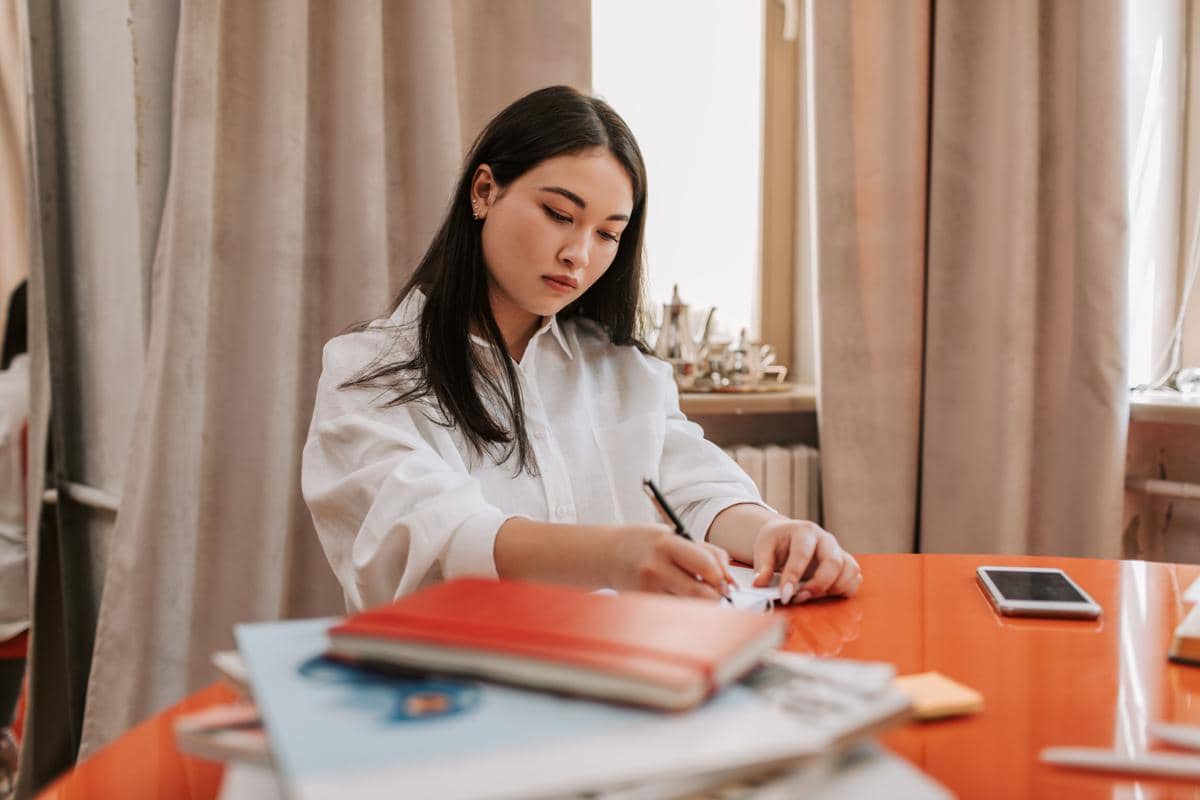 5 Cara Menghadapi Banyak Deadline yang Datang Bersamaan