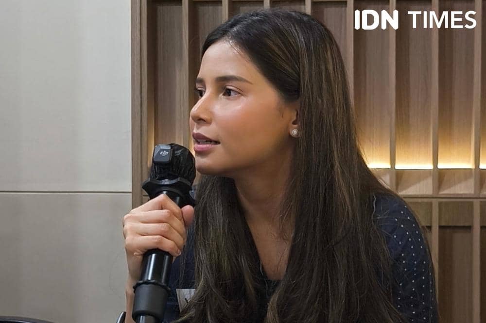 Potret Yunita Siregar saat dijumpai dalam media luncheon film Laut Bercerita di Jakarta, Jumat (21/8/2026) (IDN Times/Juan Dwi)