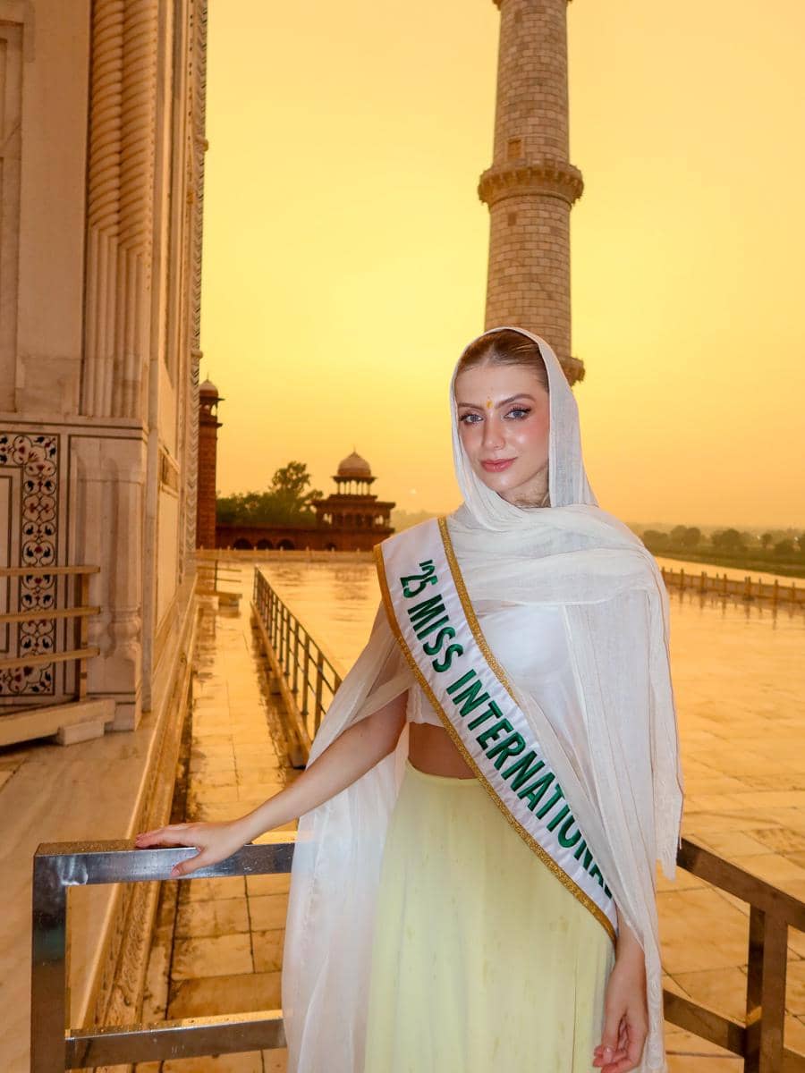Catalina Duque, Miss International 2025 di Taj Mahal, India