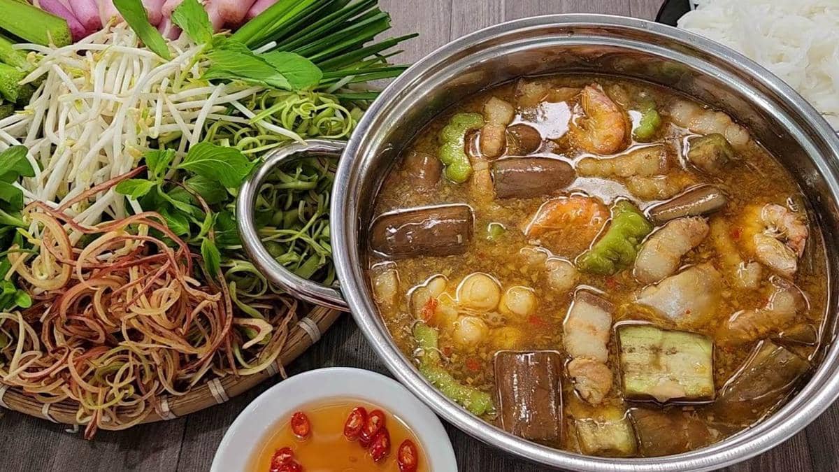 5 Keunikan Lau Mam yang Membuatnya Berbeda dari Hot Pot Lain