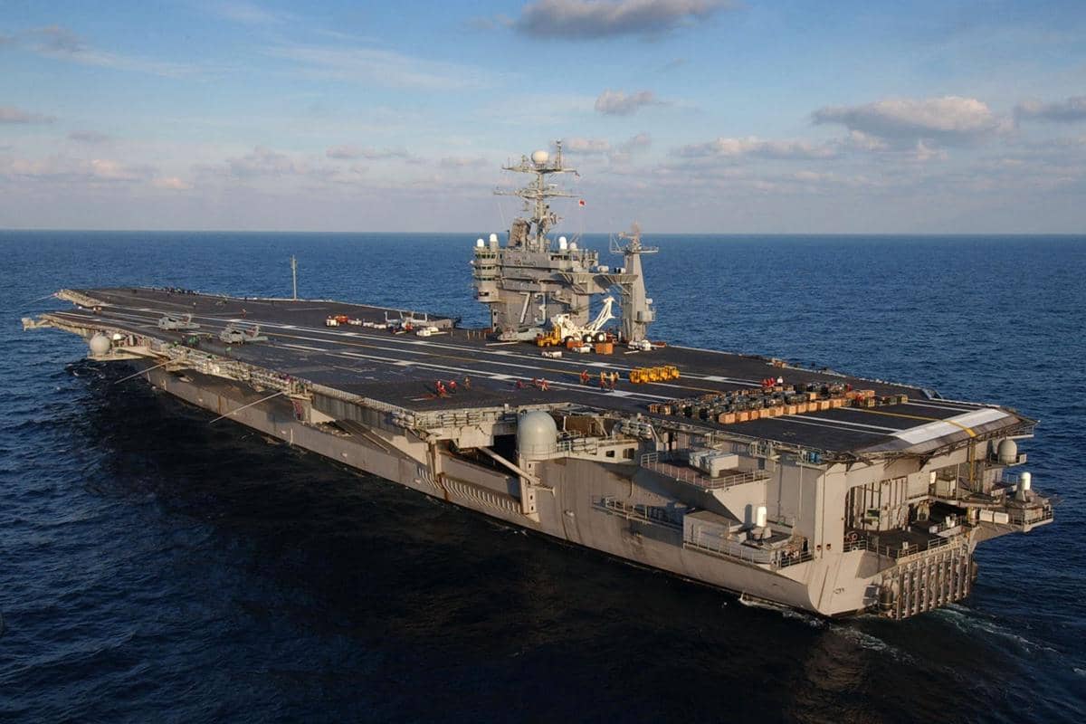 Kapal Induk USS George Washington Tiba di Timur Tengah, Buat Apa?