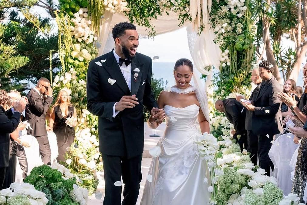 Karl-Anthony Towns dan Jordyn Woods