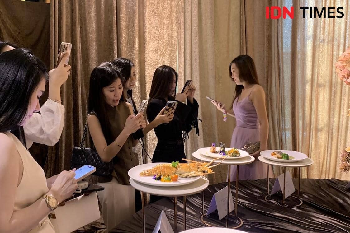 Potret pengunjung di Grand Wedding Fair 2026 by Imperial Ballroom di Pakuwon Imperial Ballroom, Surabaya pada 21–23 Agustus 2026