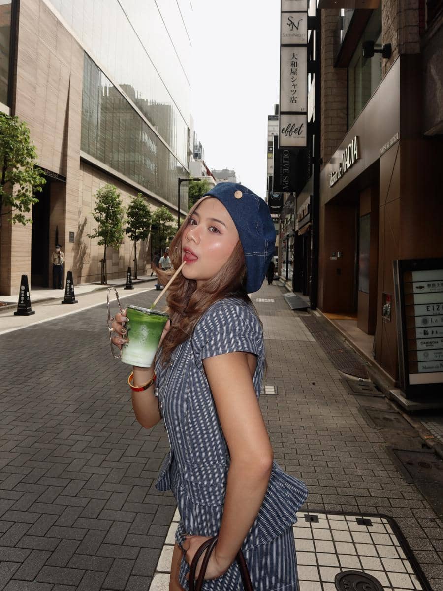 Diva Azzura jalan-jalan di Ginza