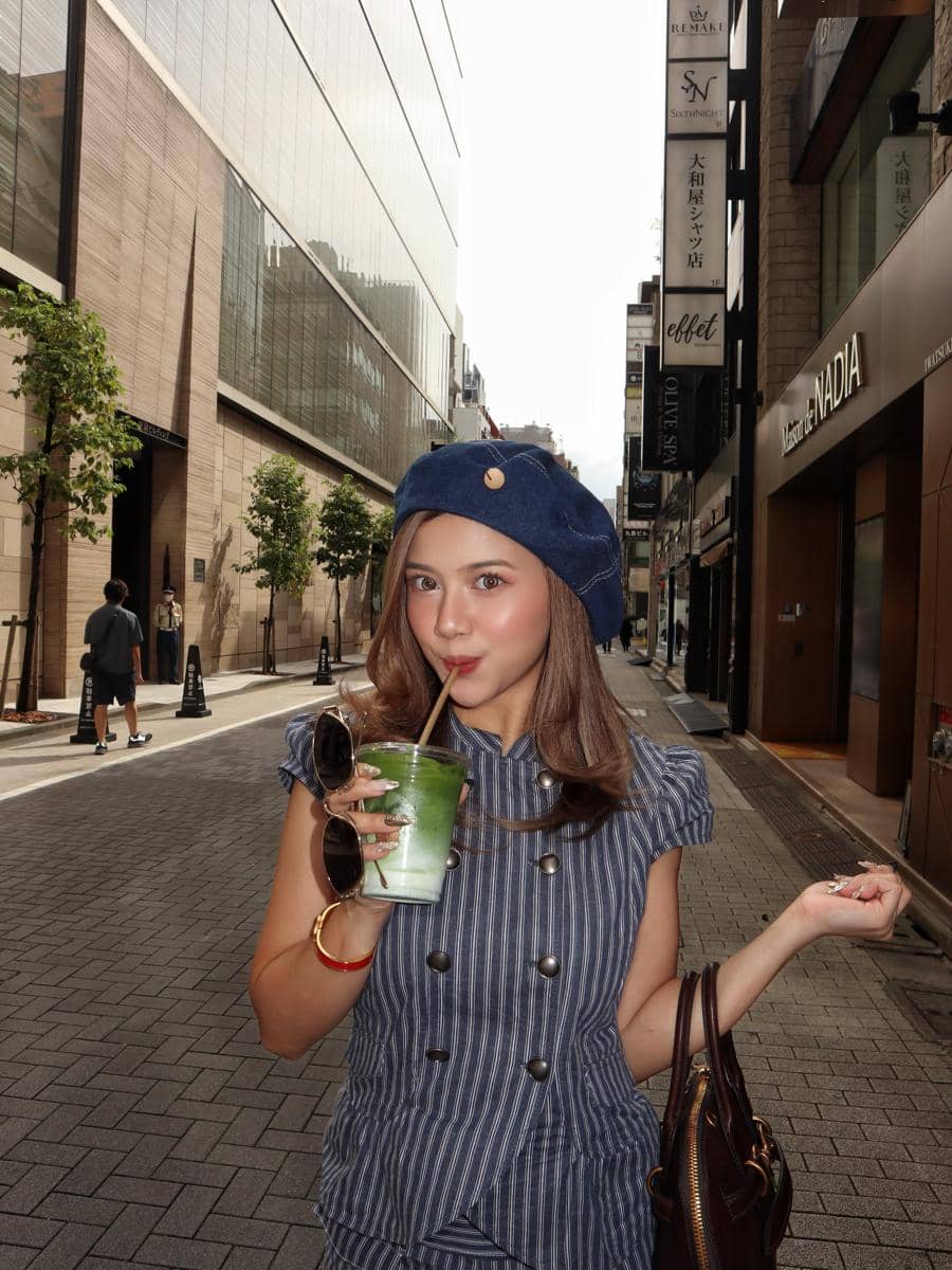 Diva Azzura jalan-jalan di Ginza