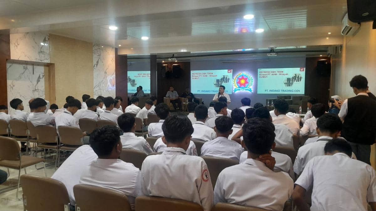 Honda Perluas Edukasi Teknologi, Sasar Pelajar SMK hingga Pengenalan Motor Listrik