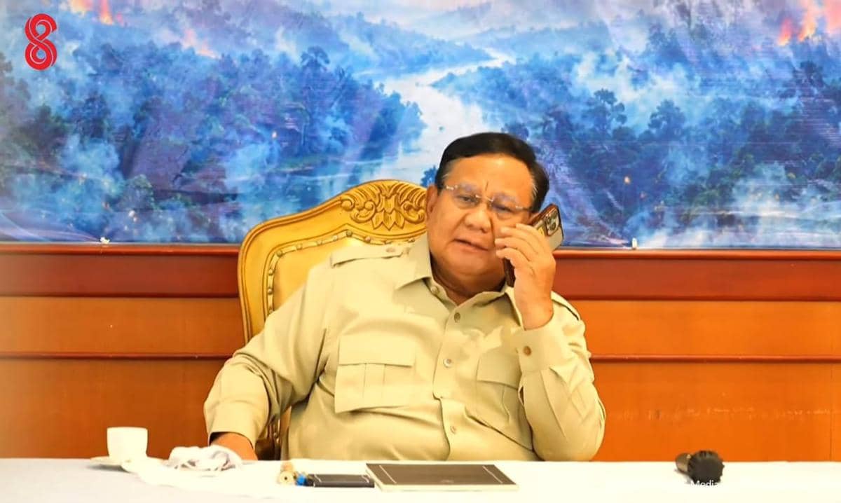 Tiba di Palangkaraya, Prabowo Langsung Pimpin Rapat Karhutla