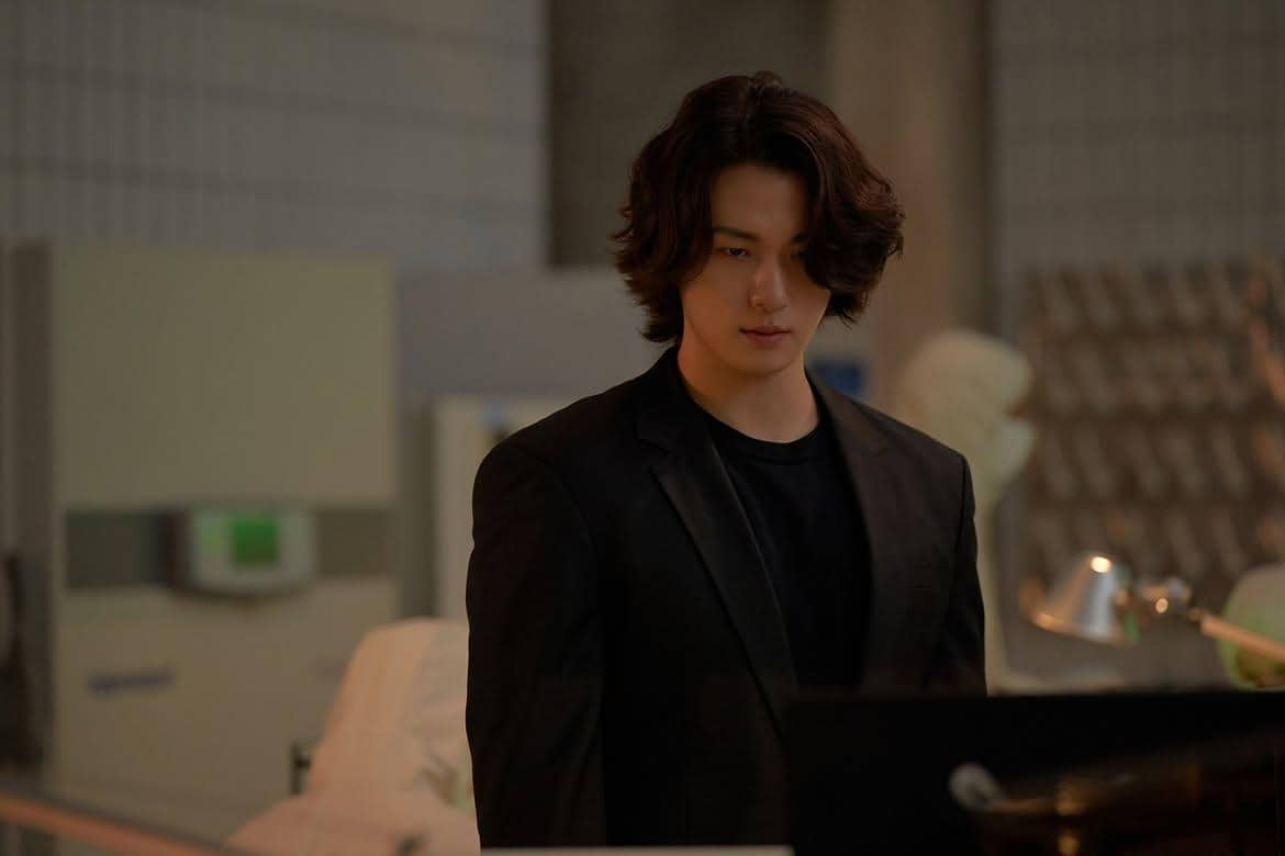 6 Film Korea Aktor Shin Seung Ho, Comeback di Reawaken Man: The Red
