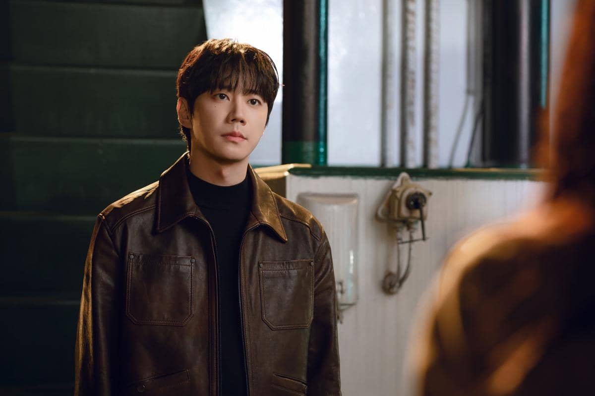 Lee Jun Young di drama Our Sticky Love