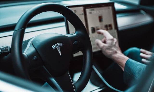 interior Tesla Model 3