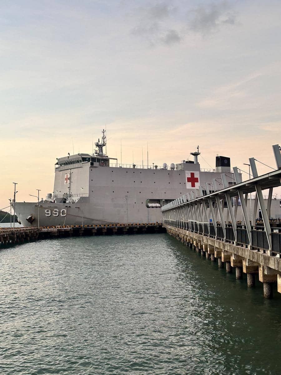 KRI dr. Soeharso-990 (dok. BNPB)