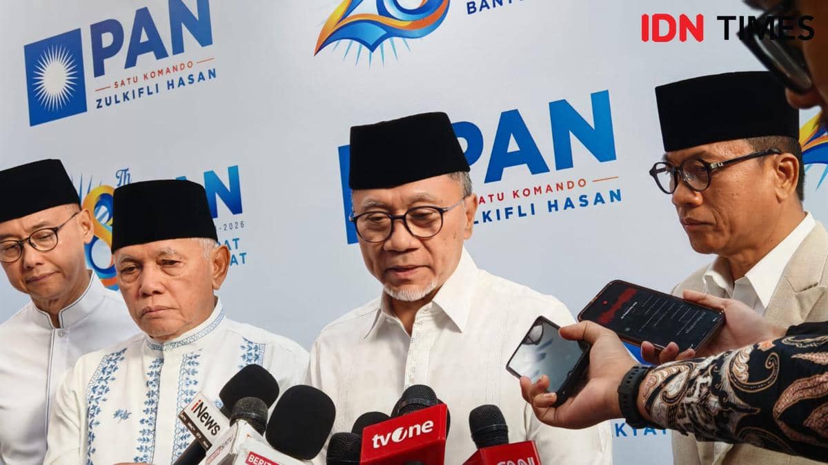 Ketua Umum PAN, Zulkifli Hasan dalam tasyakur HUT ke-28 PAN (IDN Times/Ilman Nafi'an)