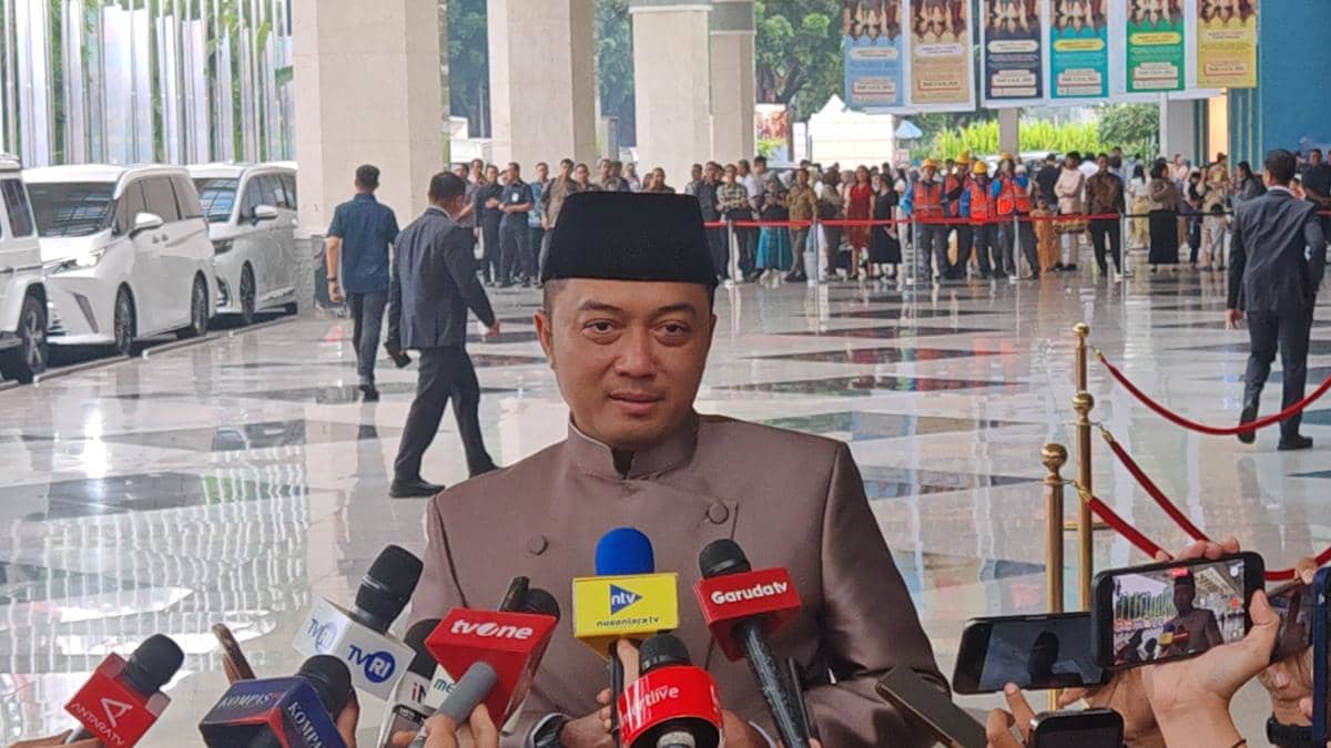 Istana Tepis Rumor Haji Isam Jadi Koordinator Tangani Karhutla