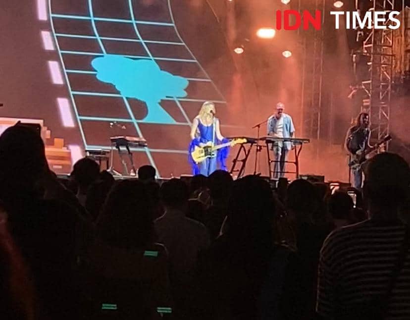 Potret Astrid S di LaLaLa Festival 2026 pada hari pertama, Sabtu, 22 Agustus 2026, didokumentasikan IDN Times.