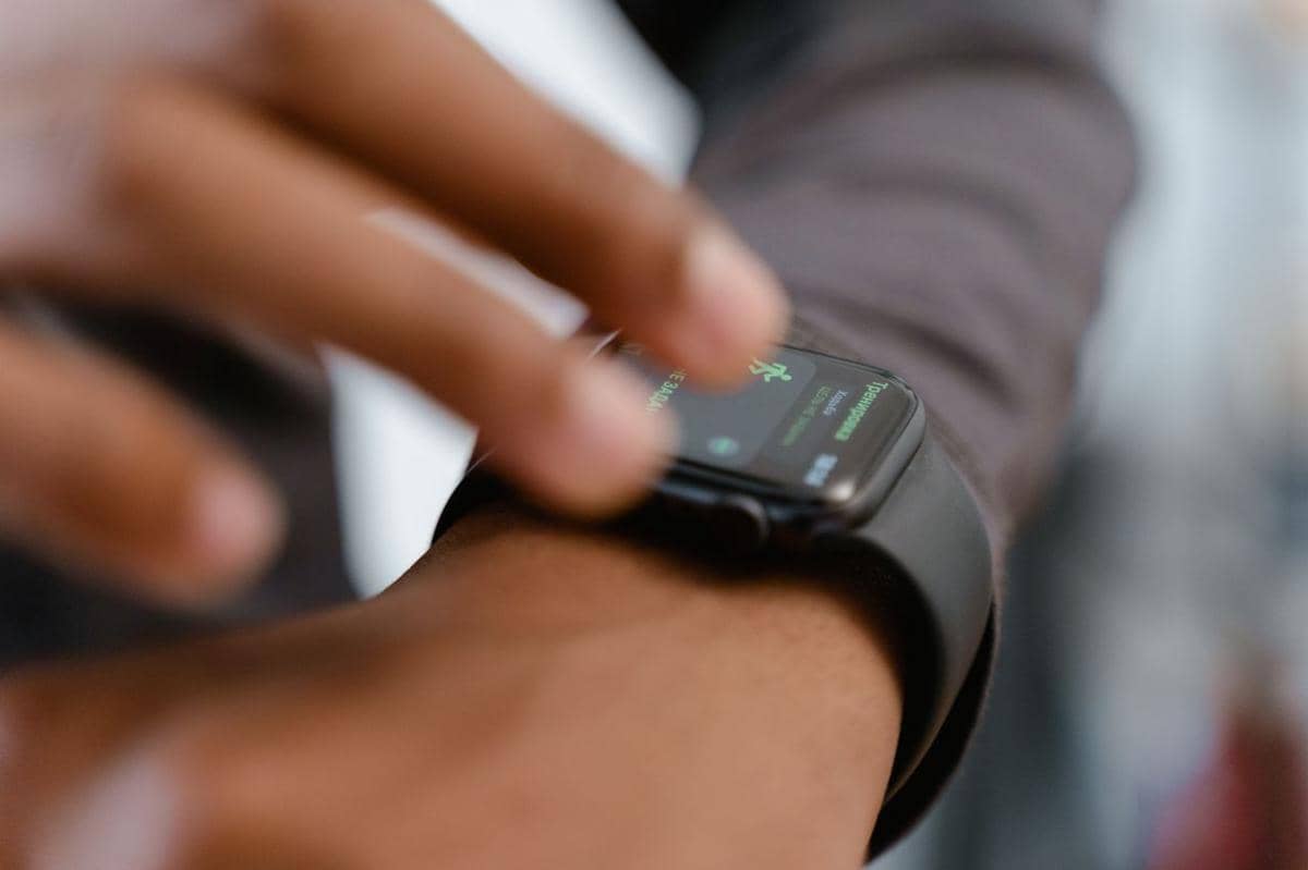 ilustrasi smartwatch