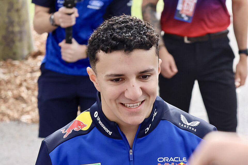 Nasihat Marc Marquez untuk Isack Hadjar yang Cedera Pergelangan Tangan