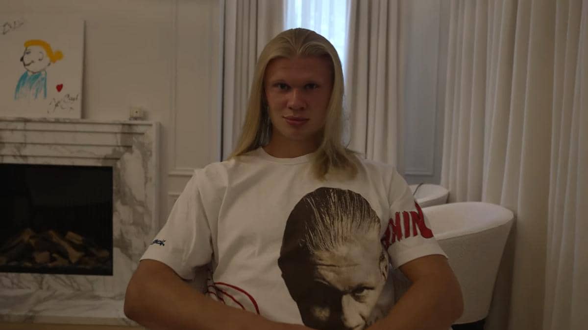 Potret Erling Haaland potong rambut jadi buzz cut (youtube.com/Erling Haaland)