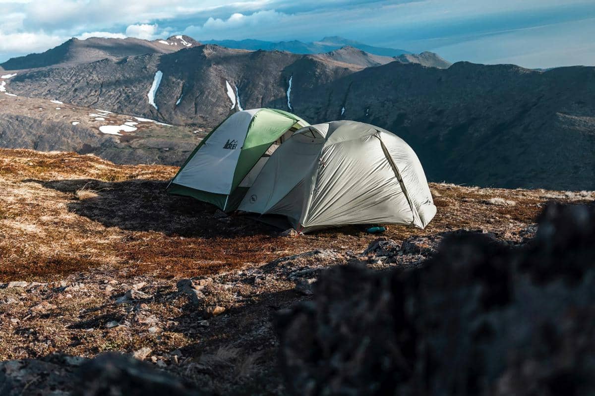 ilustrasi tenda