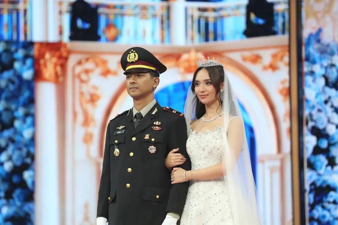 Arya Saloka dan Asha Assuncao di Mahakarya RCTI 3