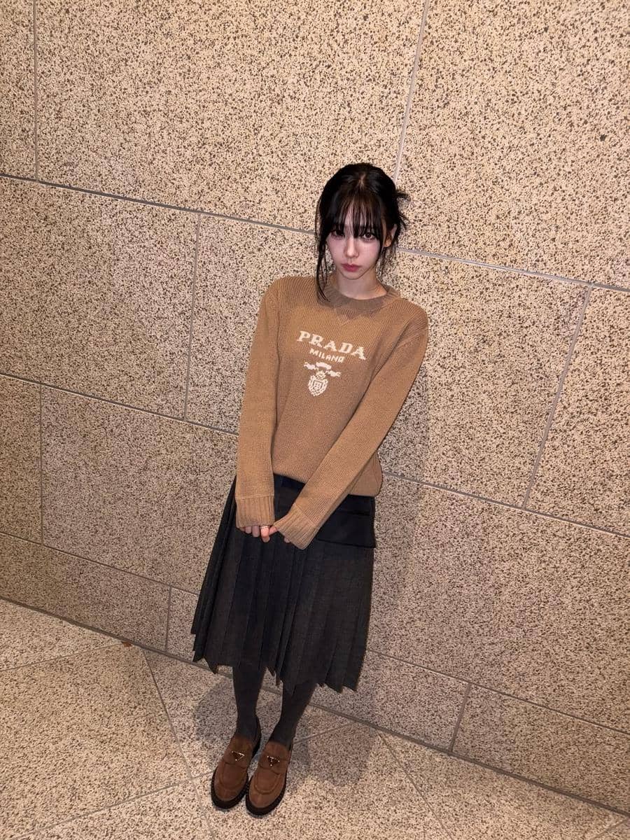 gaya fashion girly Karina aespa 