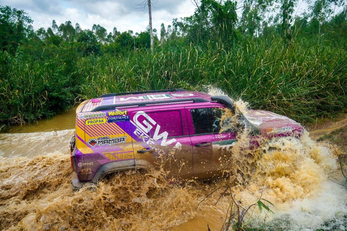SUV GWM Tank 300 Diesel yang digunakan dalam AXCR 2026 dikembangkan dari versi produksi massal sebagai basis.