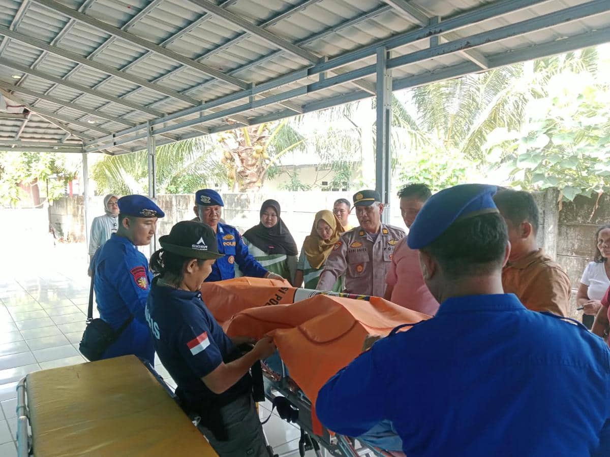 WNA Australia Meninggal Saat Surfing di Pesibar, Sempat Minta Tolong
